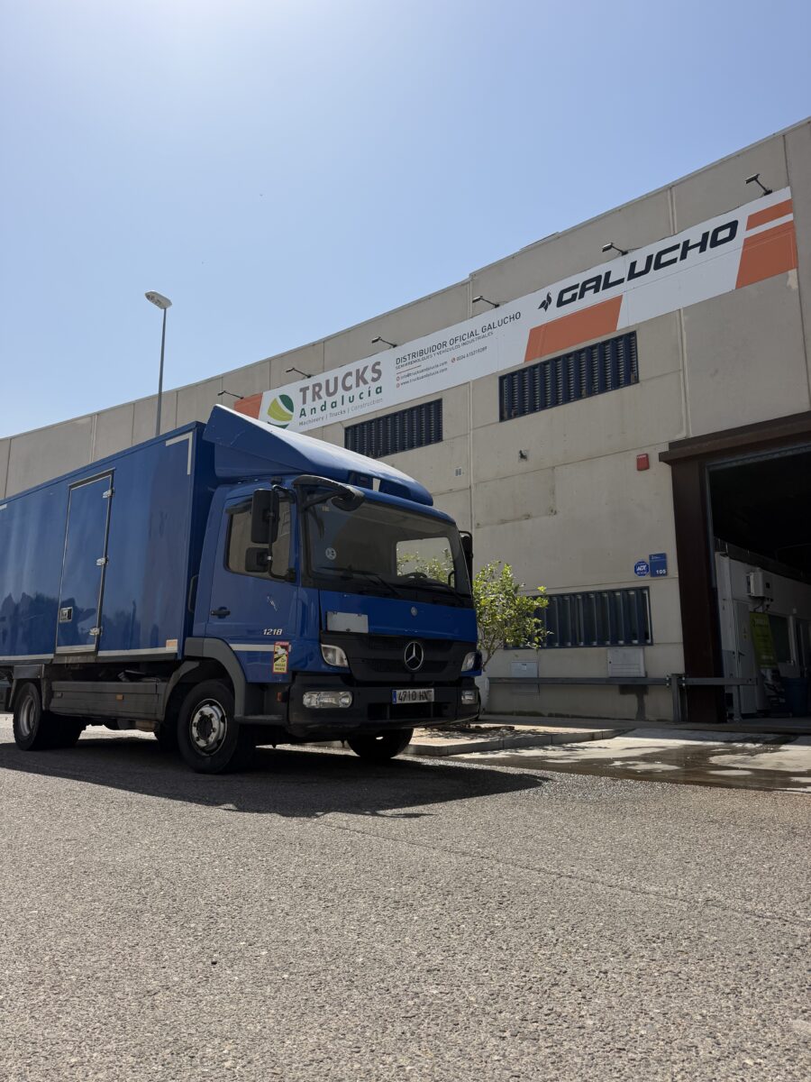 MERCEDES 1218NR - Trukcs Andalucía